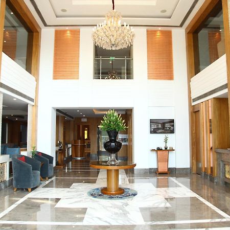The Place Gurugram, A Member Of Radisson Individuals Gurgaon Luaran gambar